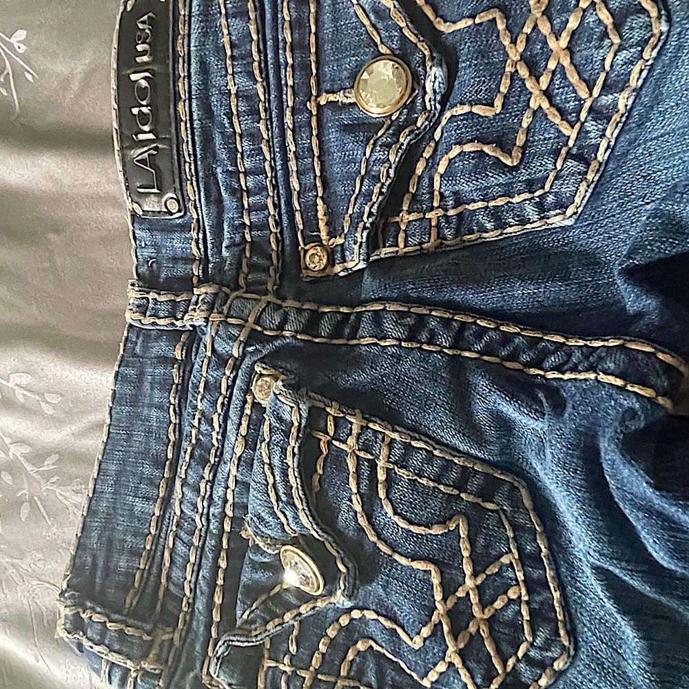 La idol womens jeans size 1 weightreally good condition